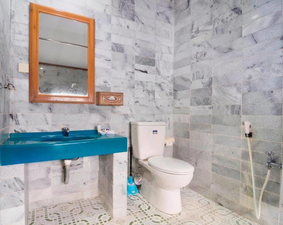 Pasific Beach Cottages Мангсит Экстерьер фото